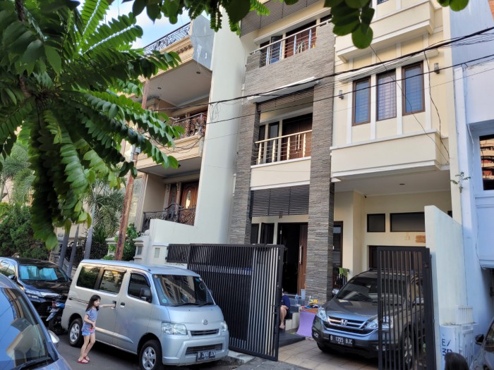 Rumah di Jual di Mangga Dua Jakarta Pusat